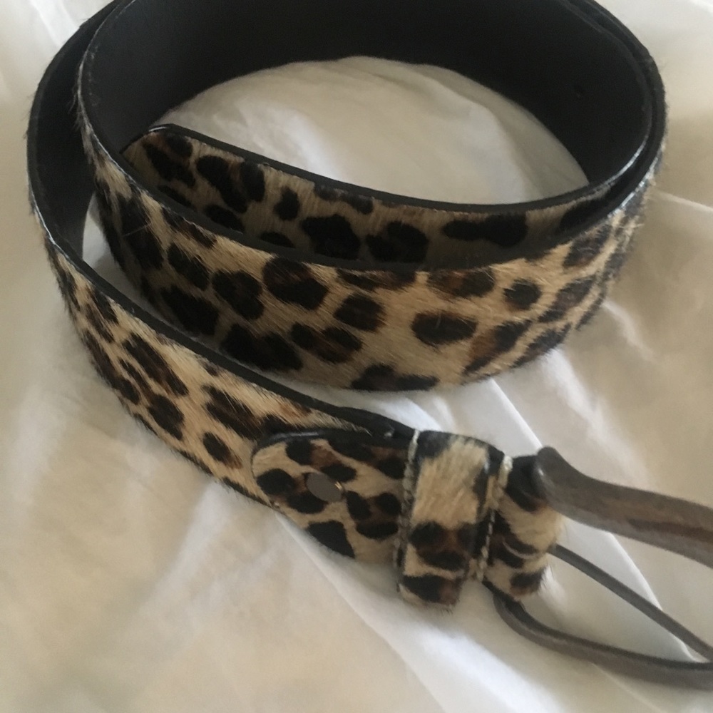 Woman’s belt